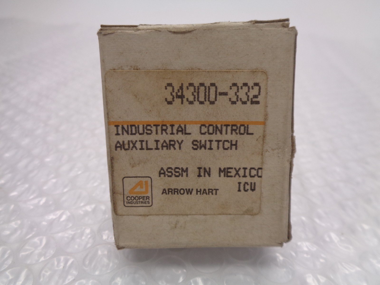 COOPER 34300-332 AUXILIARY SWITH NSMP