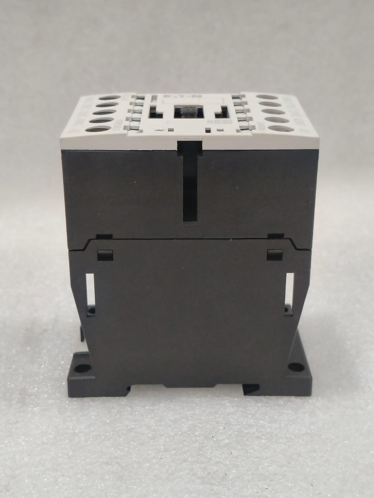 EATON DILA-22 XTRE10B22U CONTROL RELAY 20A 24VAC FAST SHIPPING