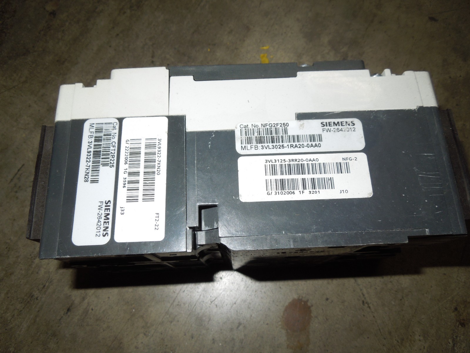 Siemens NFG2F250 225A 2p 600VAC 250V DC Circuit Breaker Used