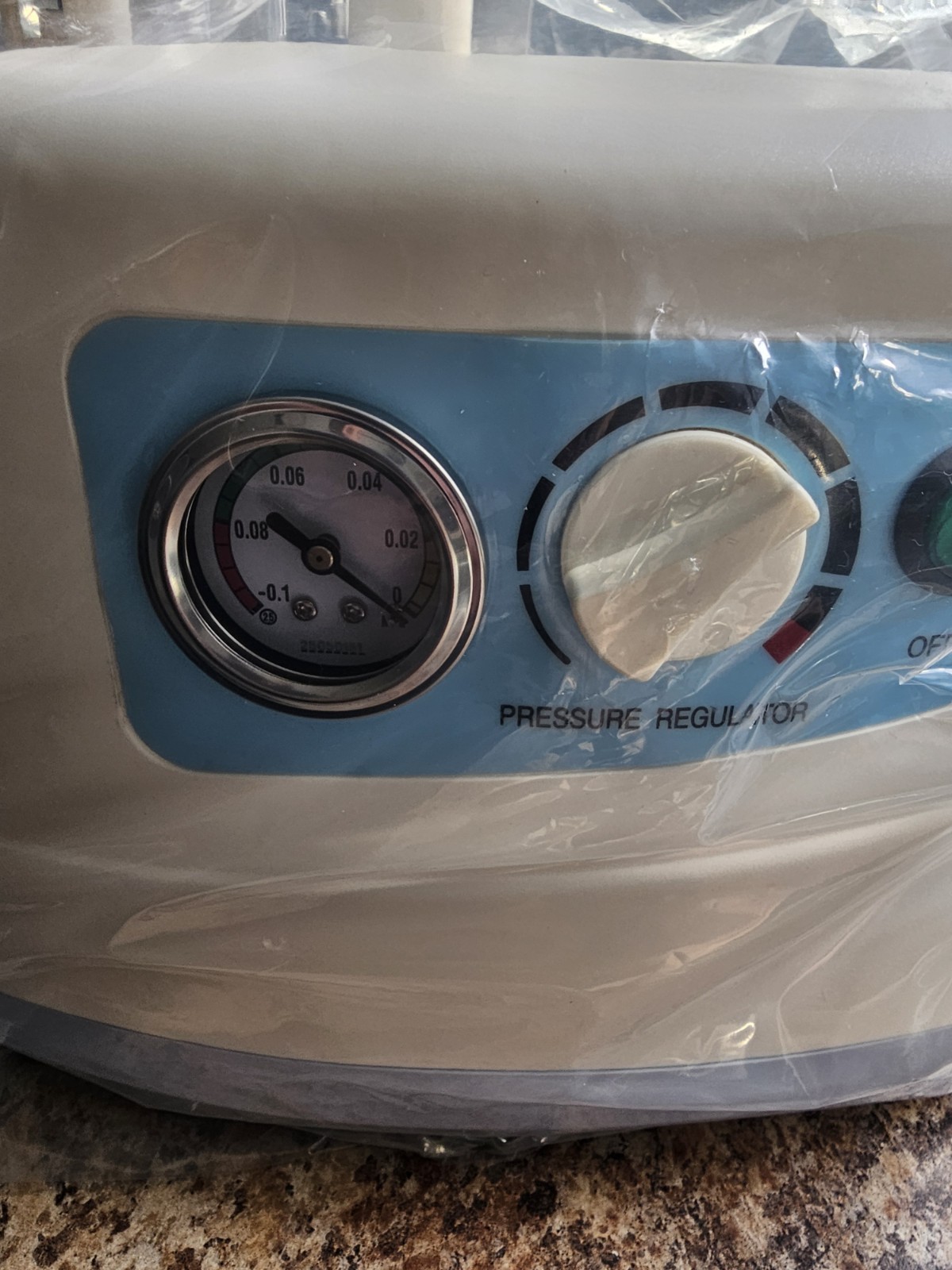 Portable Phlegm Suction Pump with Regulator Valve and Vacuum Gauge