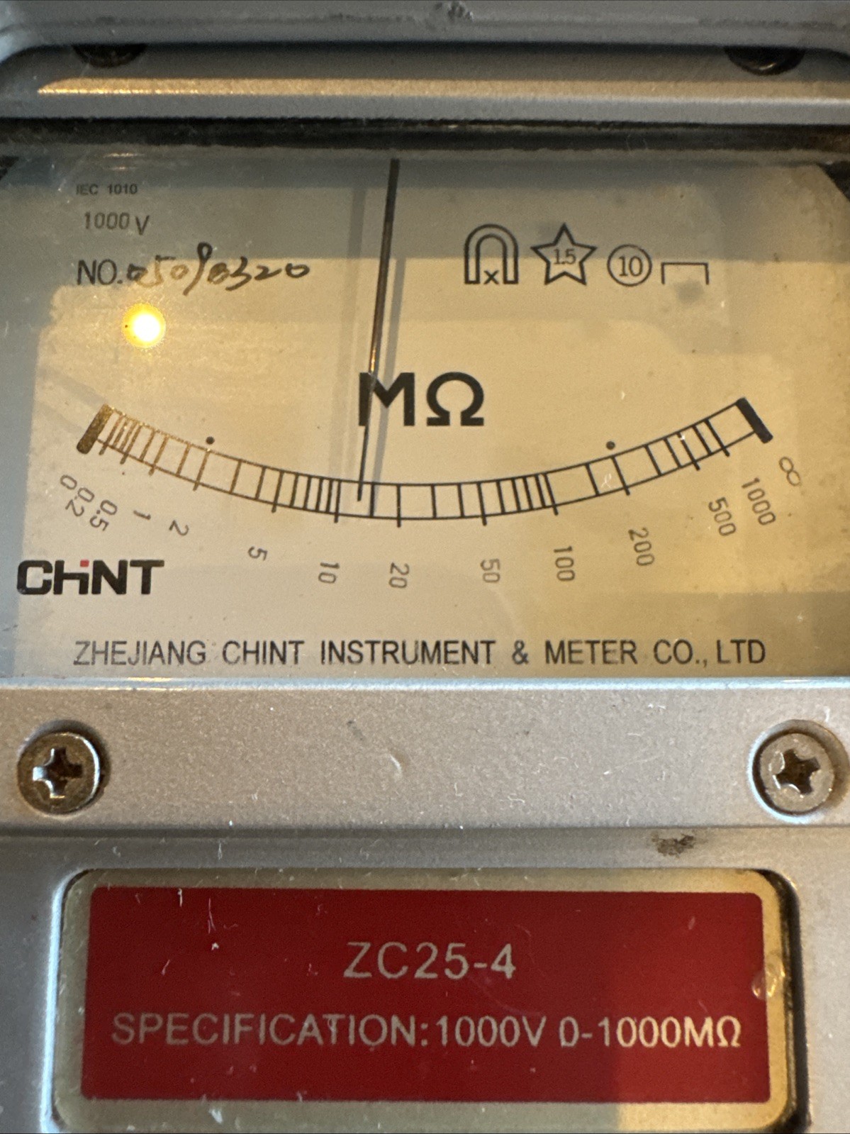UEI INSULATION RESISTANCE TESTER CHiNT ZC25-4 1000V 0-1000MΩ Great Condition