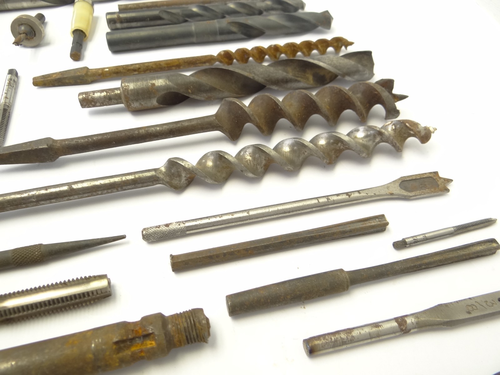 Mixed Lot of Steel & Iron Auger Drill Bits Hand Tool Parts USA Red Devil Stanley
