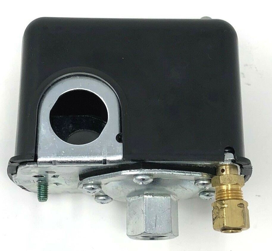 SQUARE D AIR PRESSURE SWITCH 105 PSI ON 135 PSI OFF 24 AMP 120/240 VOLT 9013 FHG