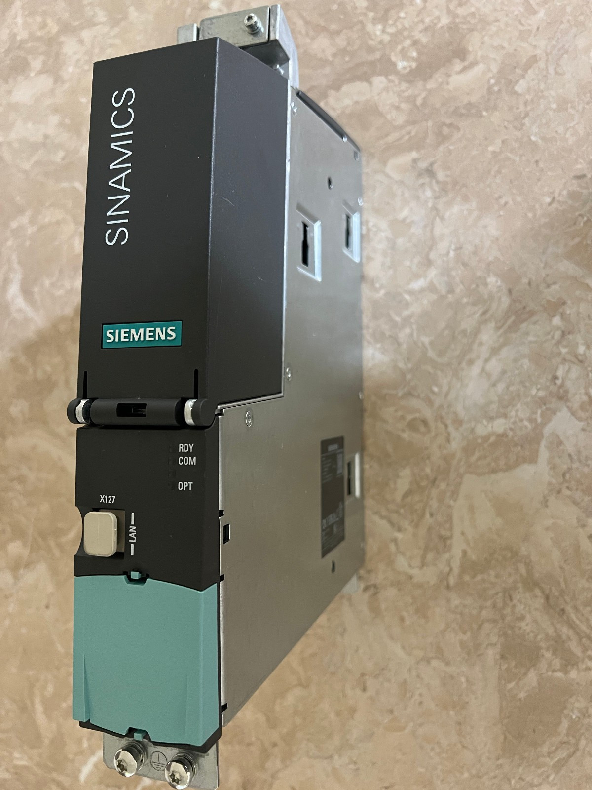 Siemens Sinamics 6SL3040-1MA01-0AA0 CU320-2 PN CONTROL UNIT *USED*