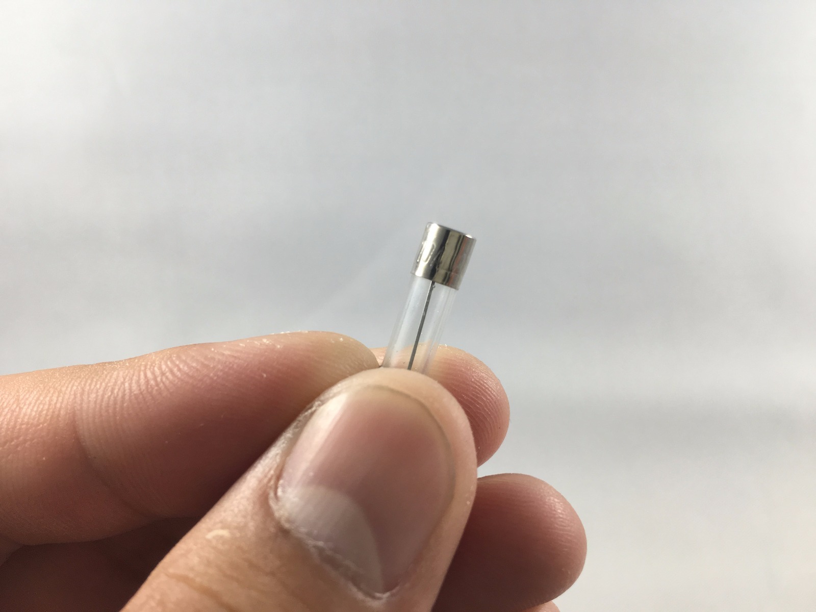 LOT OF 10 2A 250V Quick Blow F2AL250V 2 Amp Fast Blow FUSE 5mm x 20mm