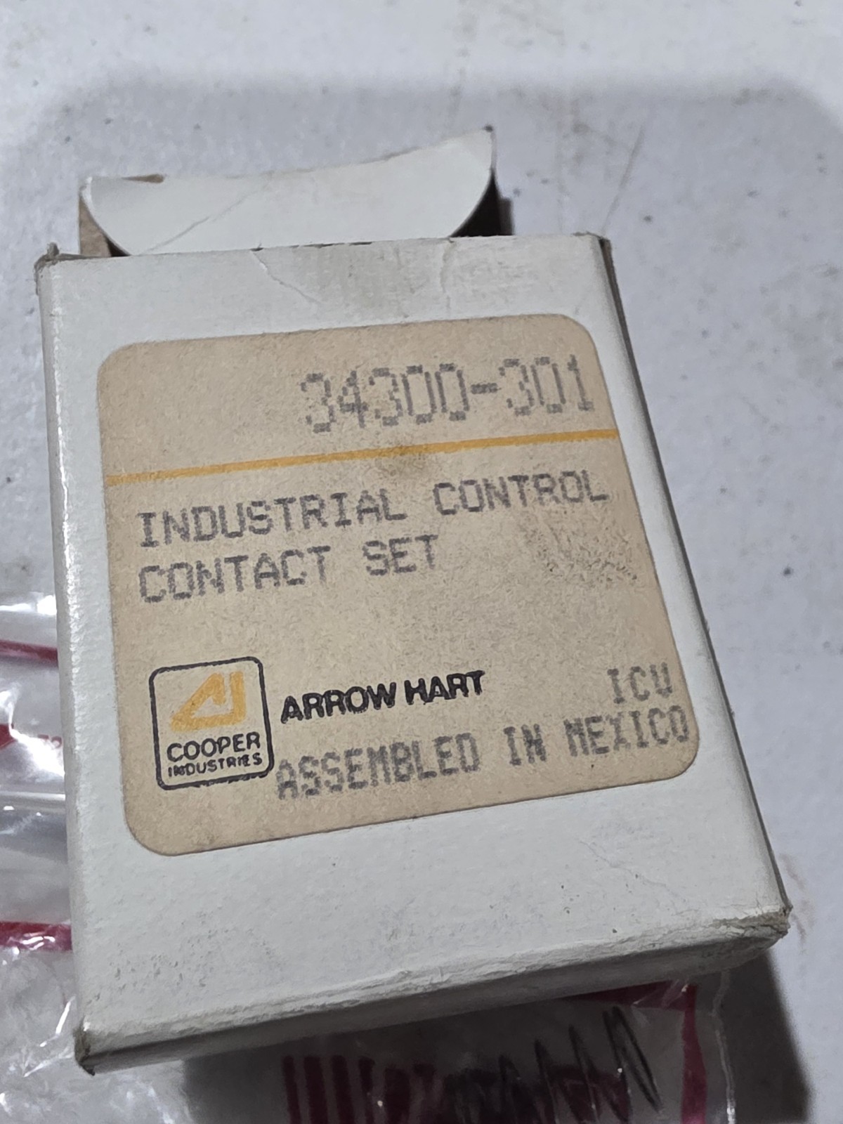 LOT OF 3 NEW 34300 301 CONTACT KIT