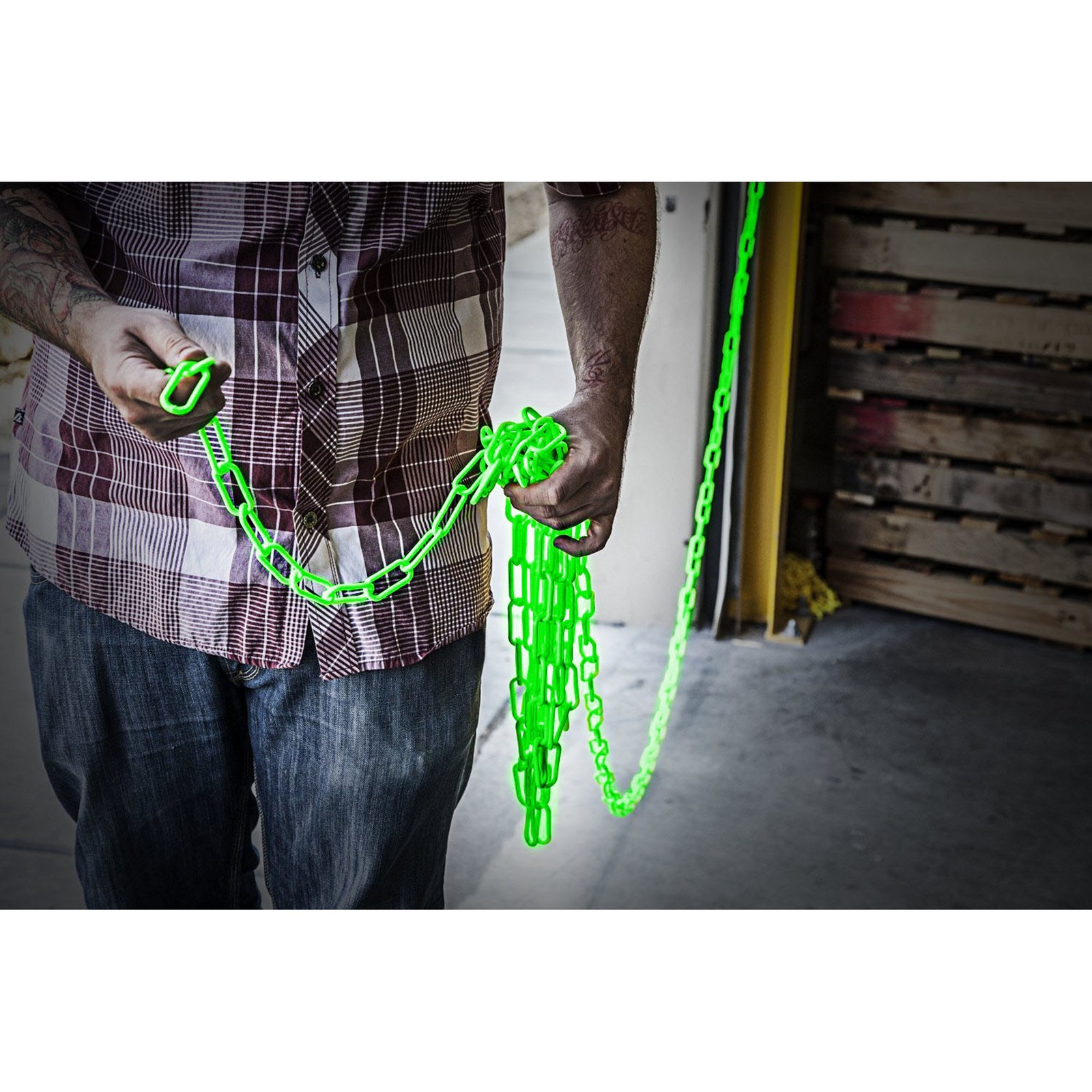 Steelman 100-Foot Hi-Viz Green Plastic Safety Chain 61075