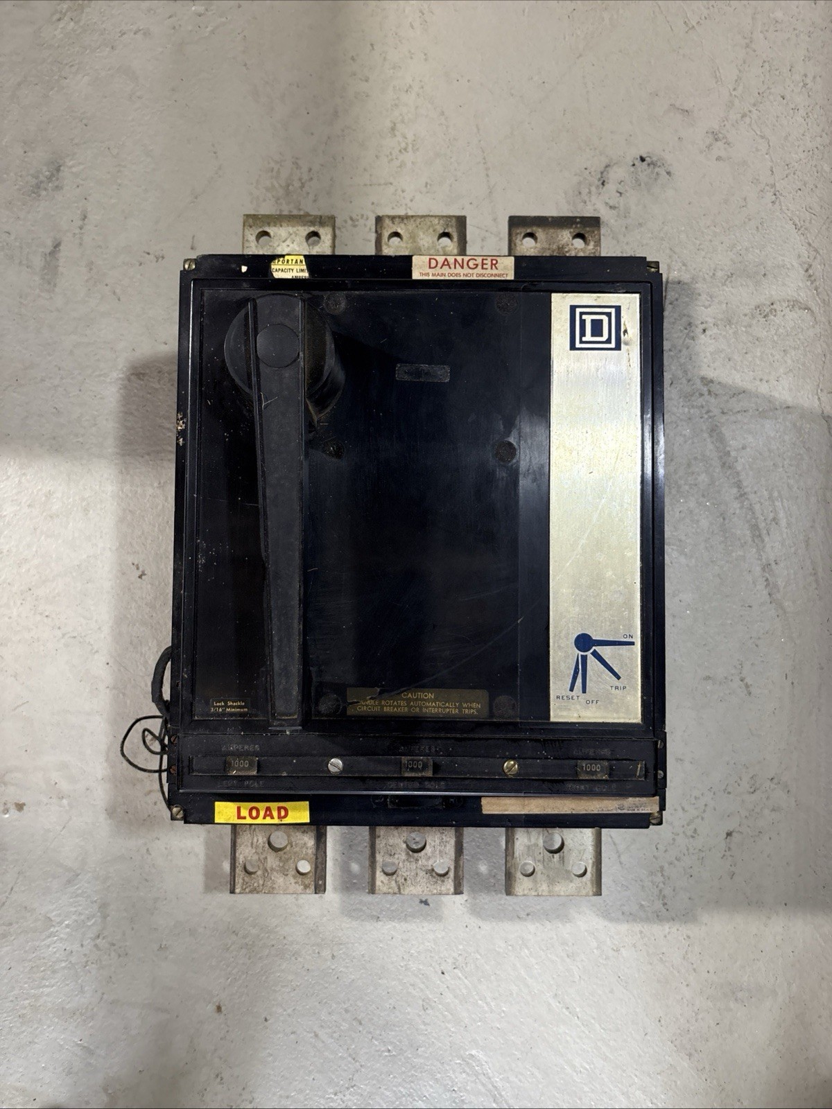 Square D Type PAL 2000A Circuit Breaker 3-Pole with 1000A Shunt Trip Indicator