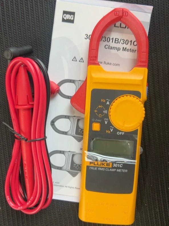 1PC New Fluke 301C Digital AC Clamp Meter Voltage Multitester
