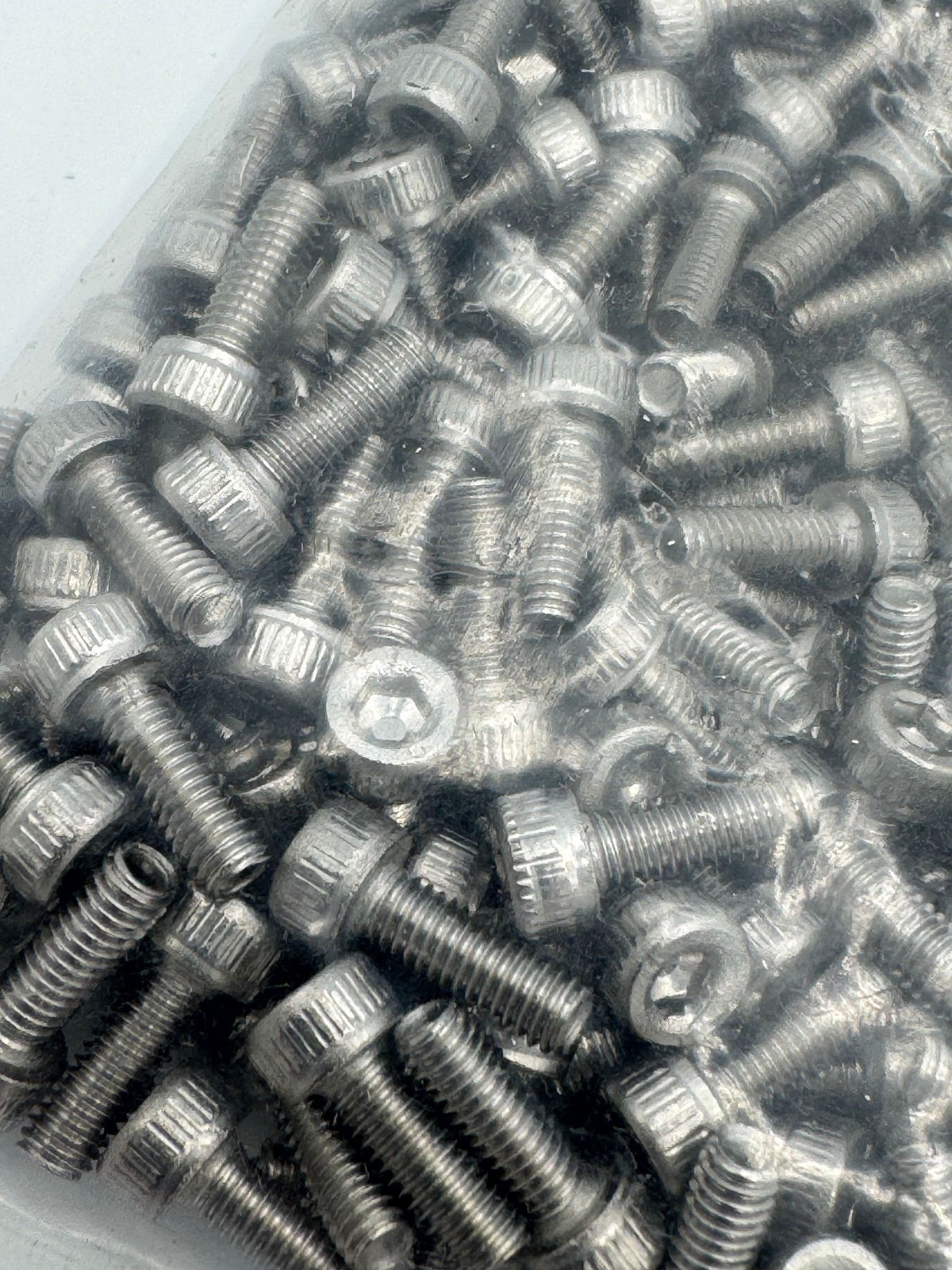 1000 Pack! Brikksen M3-.5X8 Socket Head Cap Screw DIN 912/ISO 4762 A2, Stainless