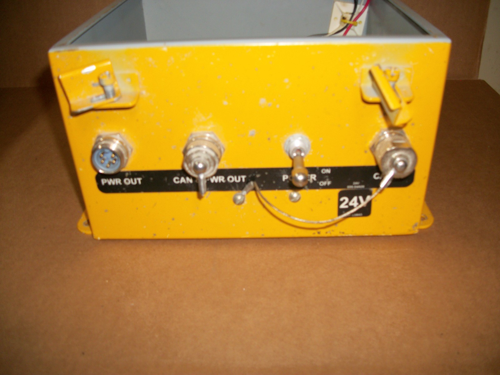 GOMACO GSI MOBA POWERS BOXES W/ NAV PAC POWER CONDITIONERS PAVING ASPHALT NP24