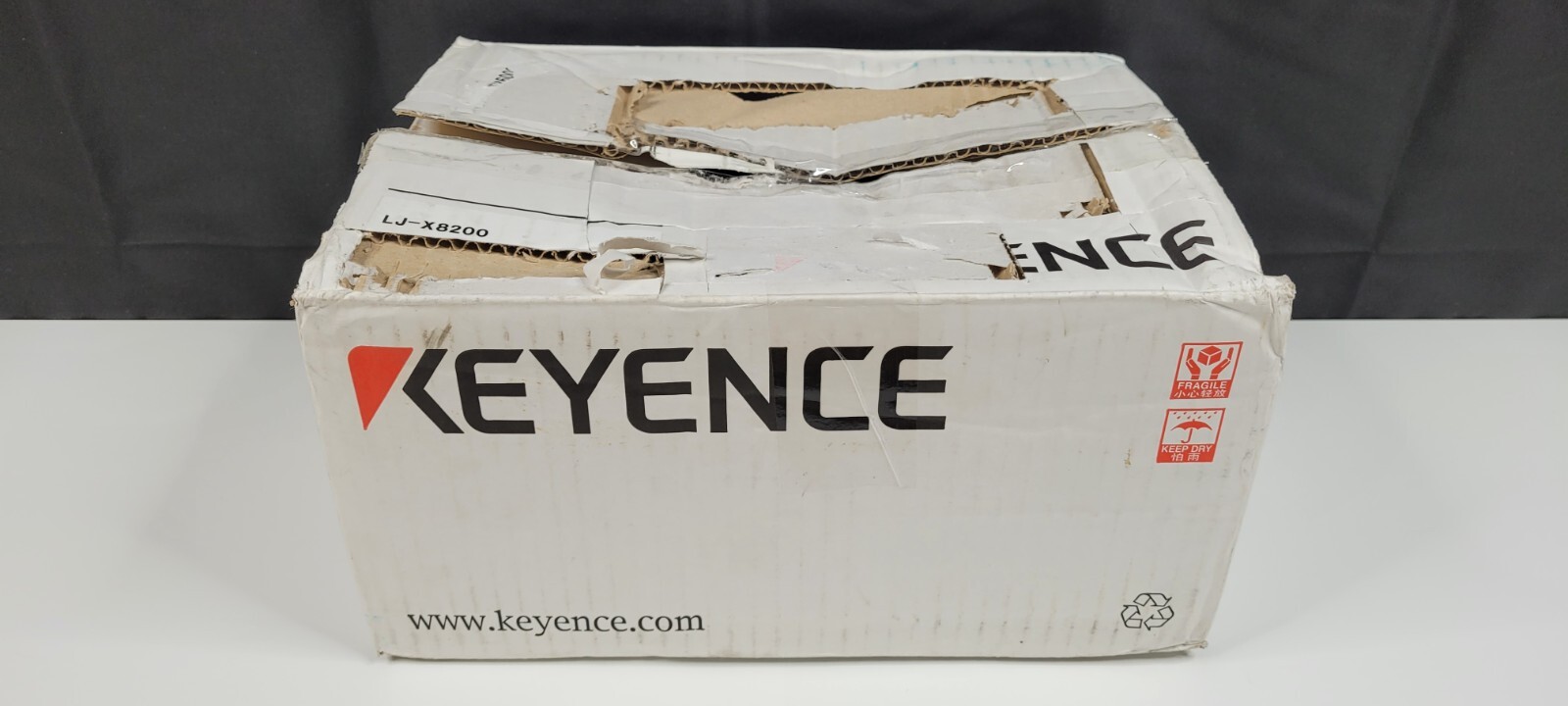 NEW Keyence LJ-X8200 Visual Controller 3D Profile Sensor Head LJX8200