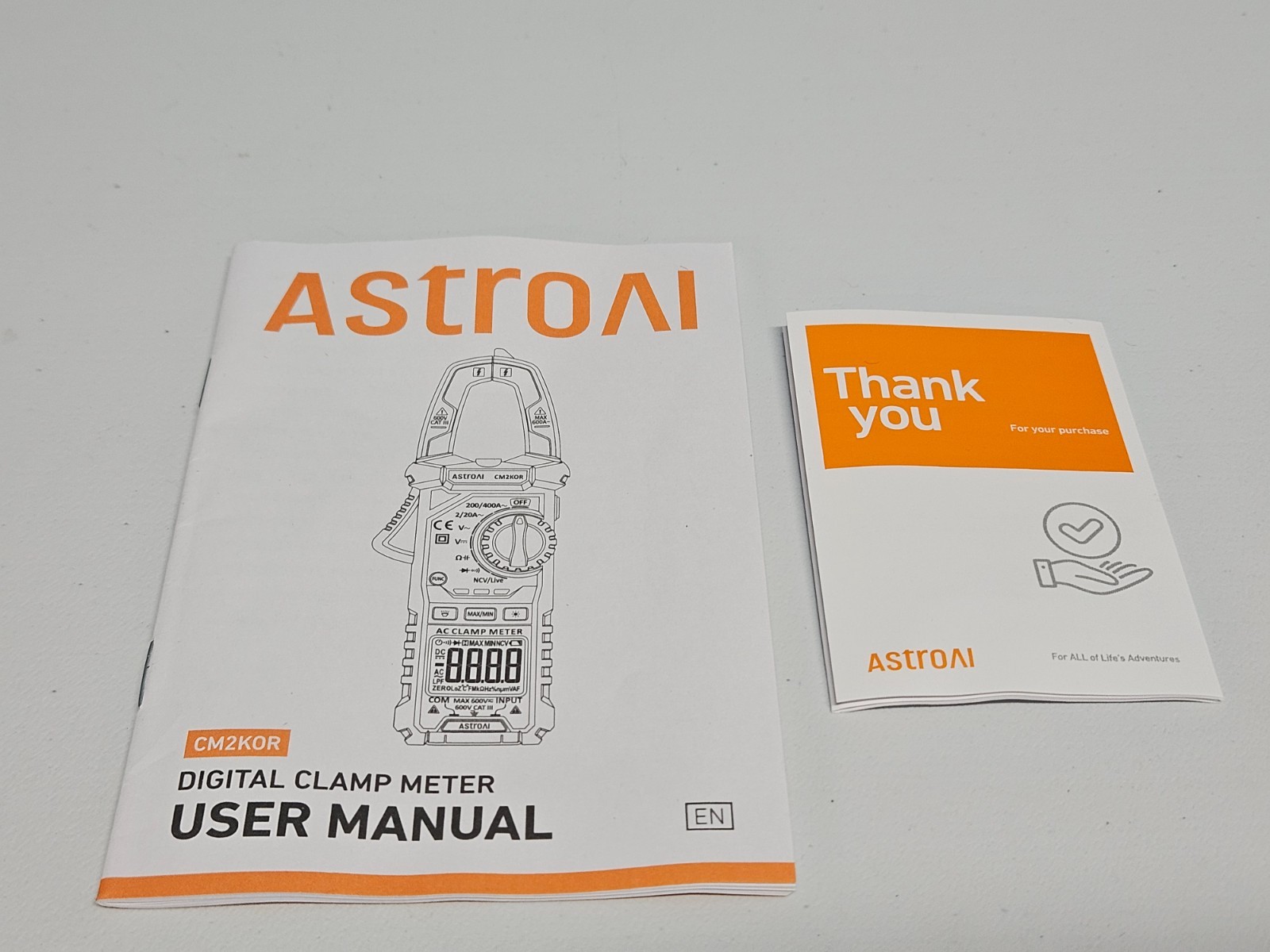 AstroAI Digital Clamp Meter CM2KOR 2000 Counts Resistance Detection – New