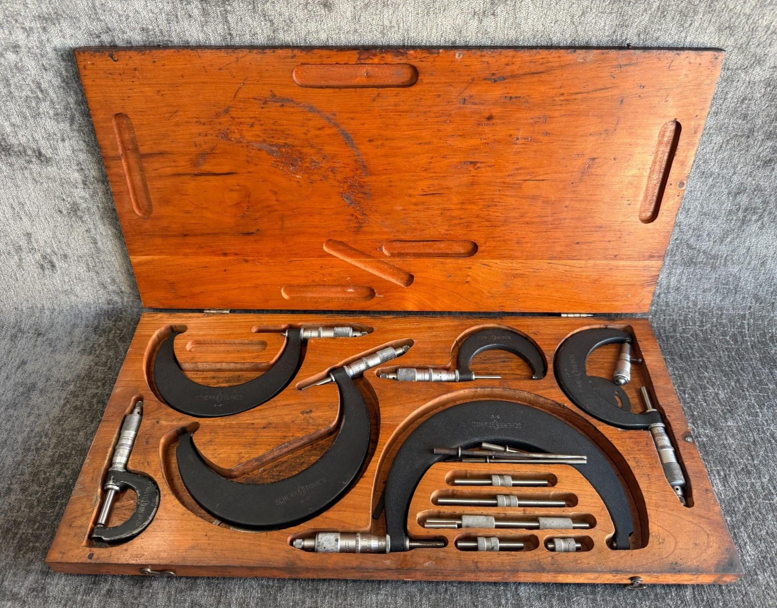 Vintage Scherr-Tumico 0-6″ Outside Micrometer Set w/ Original Fitted Wooden Box