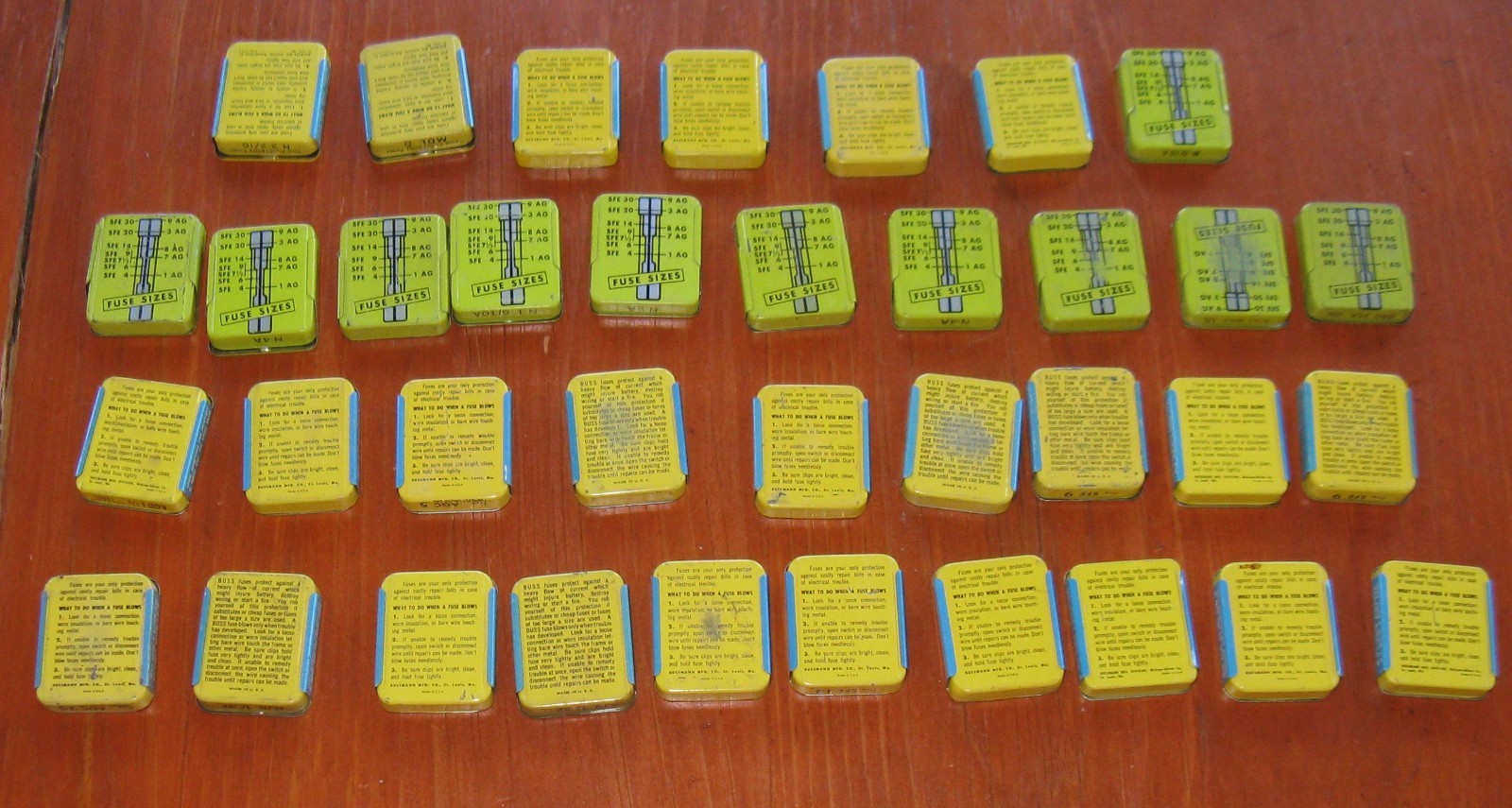 Huge Lot Vintage Automotive Fuses Car Truck Variety 280+ Fuses in Case