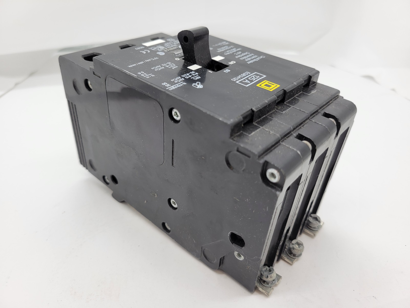 Square D EGB34125 Bolt-On Circuit Breaker 125A 3P 480Y/277V 35KA EGB Series 3