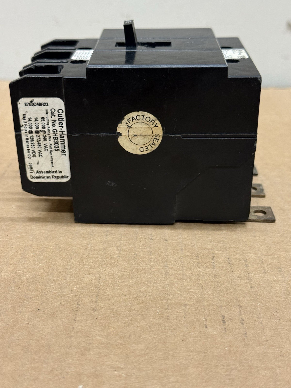 Cutler-Hammer GHB3035