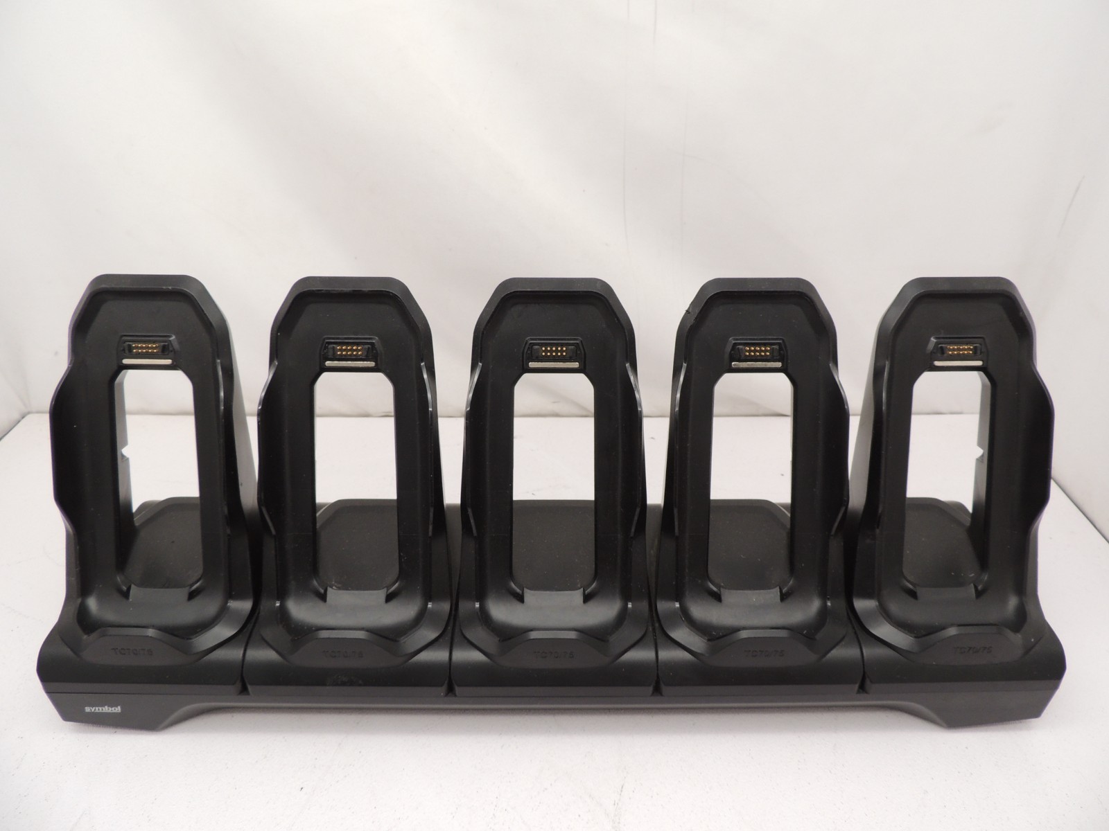 LOT OF 6 Zebra TC720L -0ME24B0-NA TC72 Mobile Android 11 w/Charger & Batteries