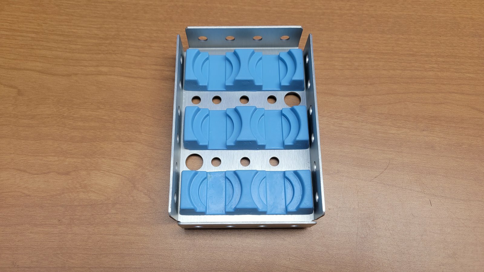 MICROMEDICS IN-2880 STERILIZATION CASE 20″ X 10″ X 3″