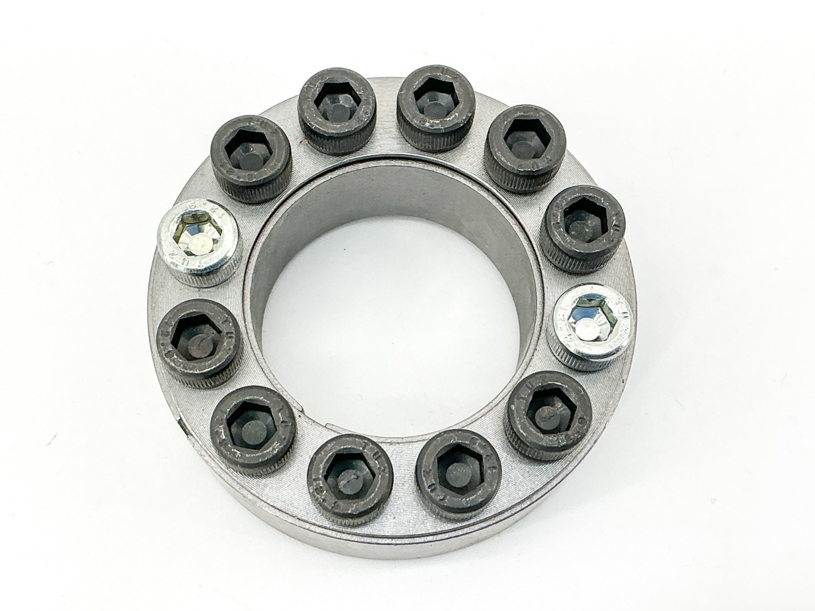 New EMS 070304000035000E Taper Lock 2-1/4″ OD 35.0mm ID 20.13mm L- No Box