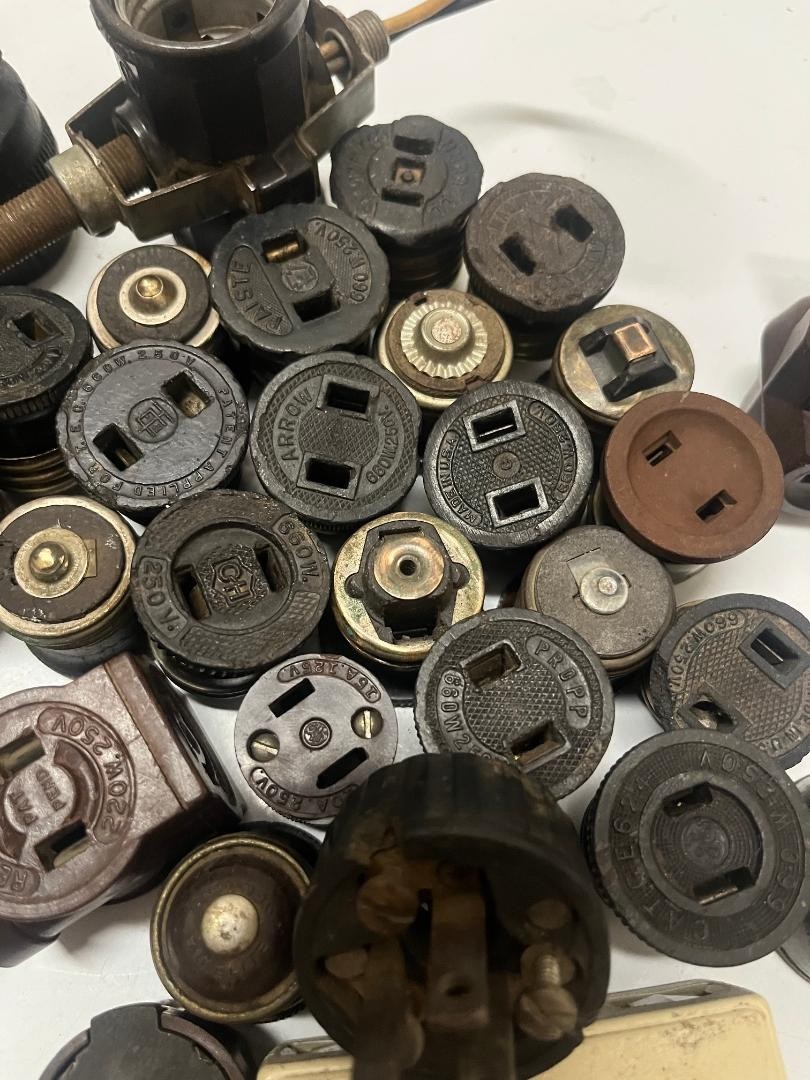 Lot of 29 Vintage Bakelite Electrical Screw in Plug Adapters