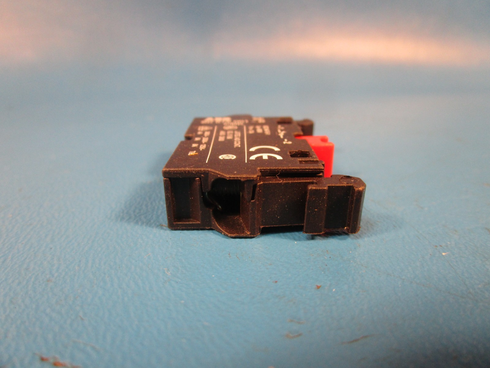 ABB SK-616-001-B, Cutler Hammer CRAA Auxiliary Contact, 1NC 4P AUX CONTACT KIT