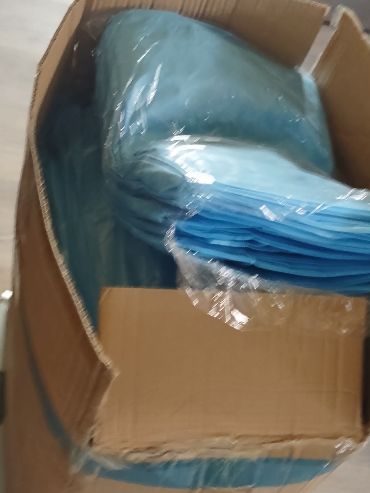 130 Blue Non-Woven Level 3 Isolation Gown Knit Cuff Fluid Resistant 70%PP 30%PE
