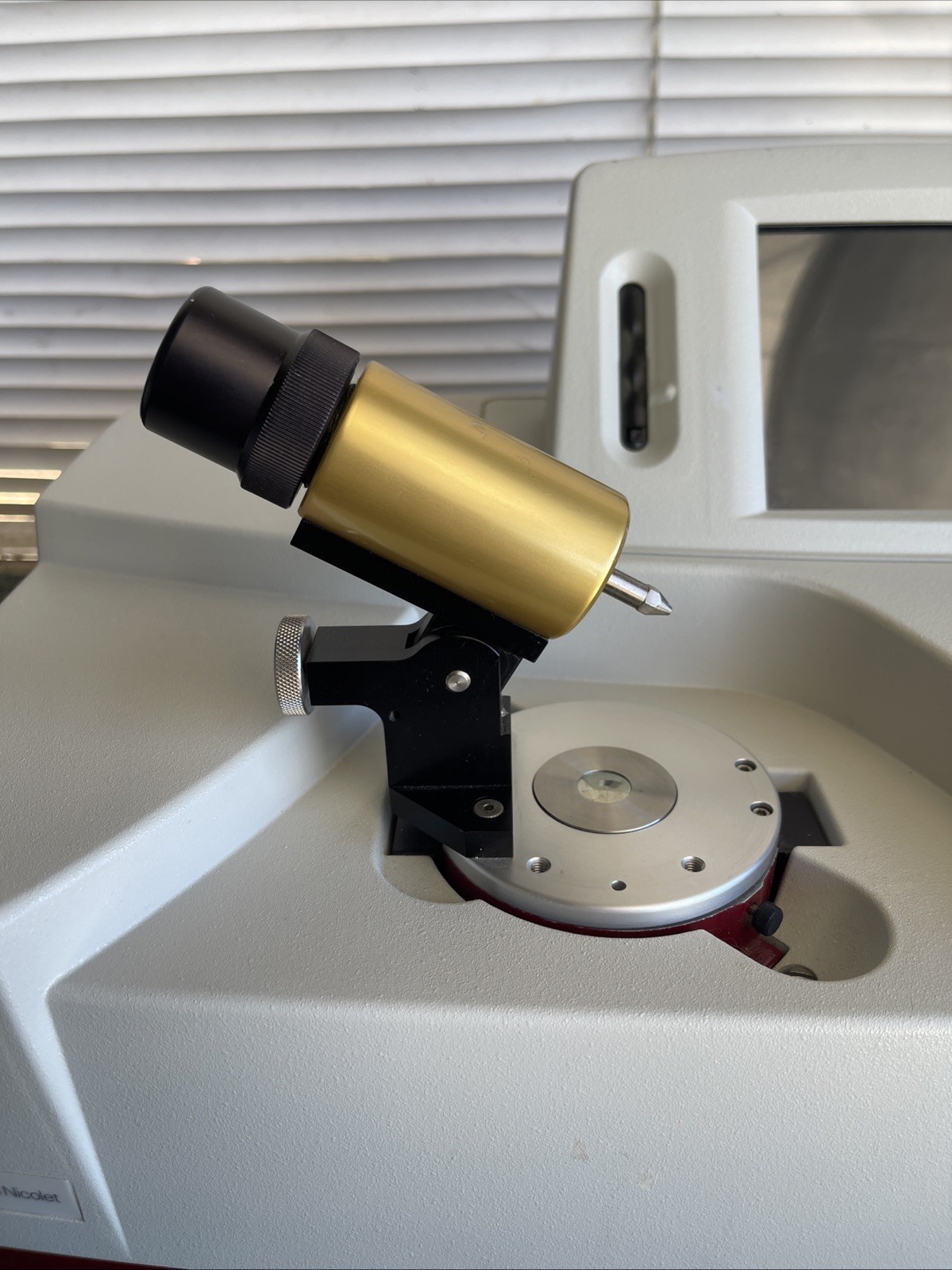 Thermo Electron Fisher Scientific Nicolet IR100 FT-IR Spectrometer – FREE SHIP