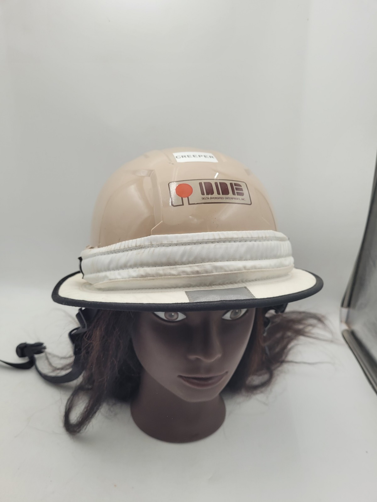 Milwaukee 48-73-1093 TAN Safety Helmet (USA) – Type 2, Class C, Vented DA BRIM