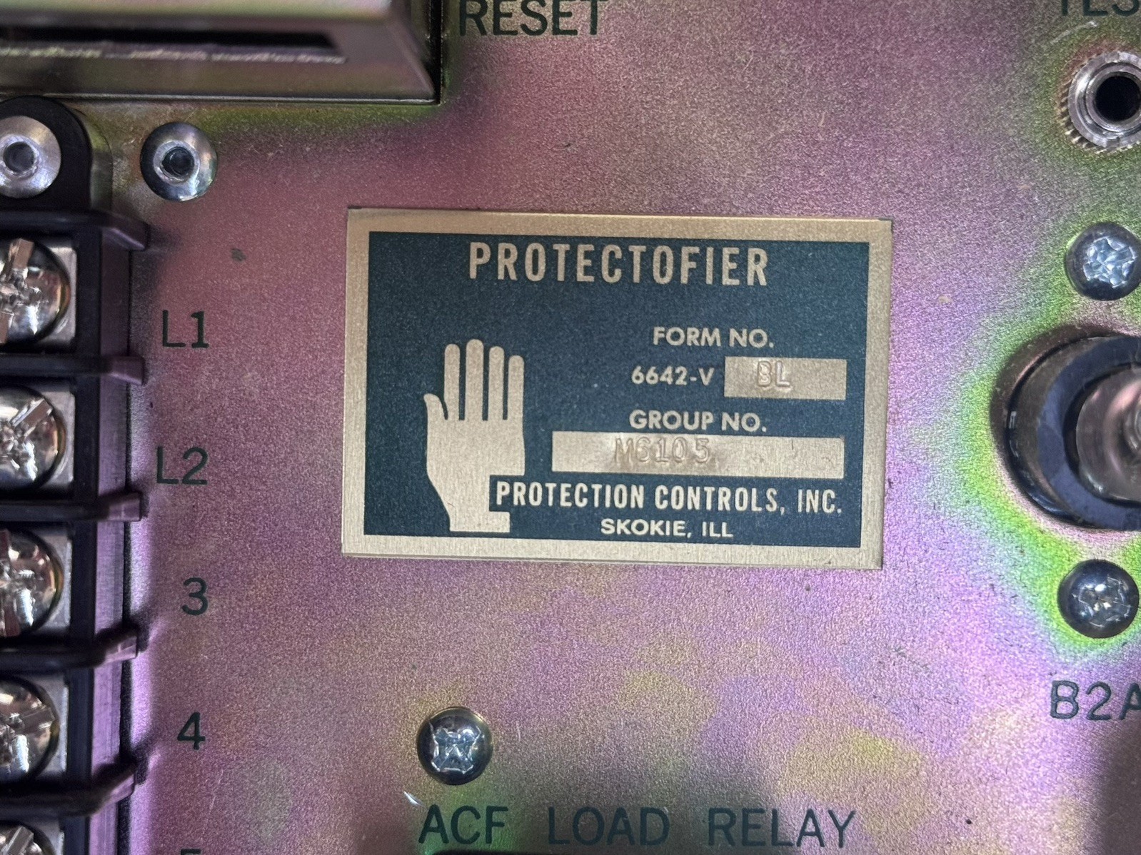 (4 ) Protection Controls PROTECTOFIER. ACF RELAY, SS 100 A FLAME PAK, and S93CP.
