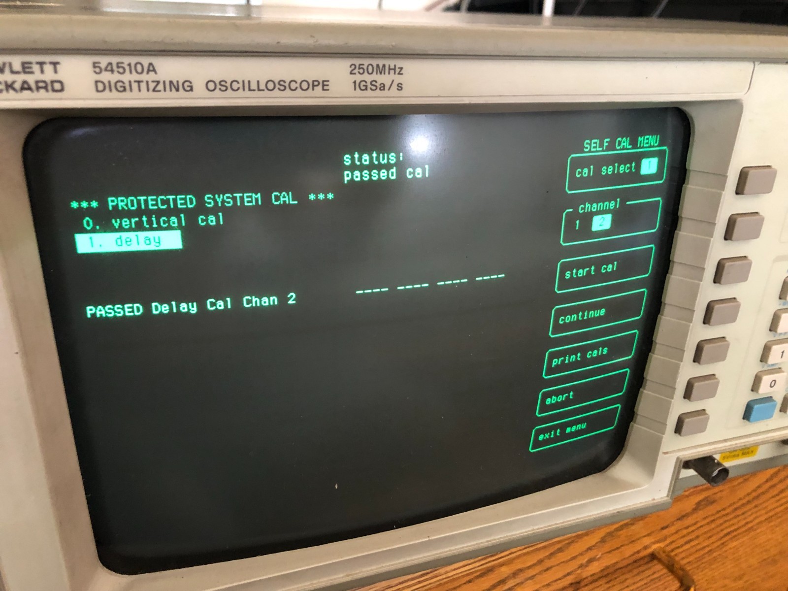 Working Agilent 54510A Digitizing Oscilloscope 2-Ch 250MHz 1GSa/s Tested