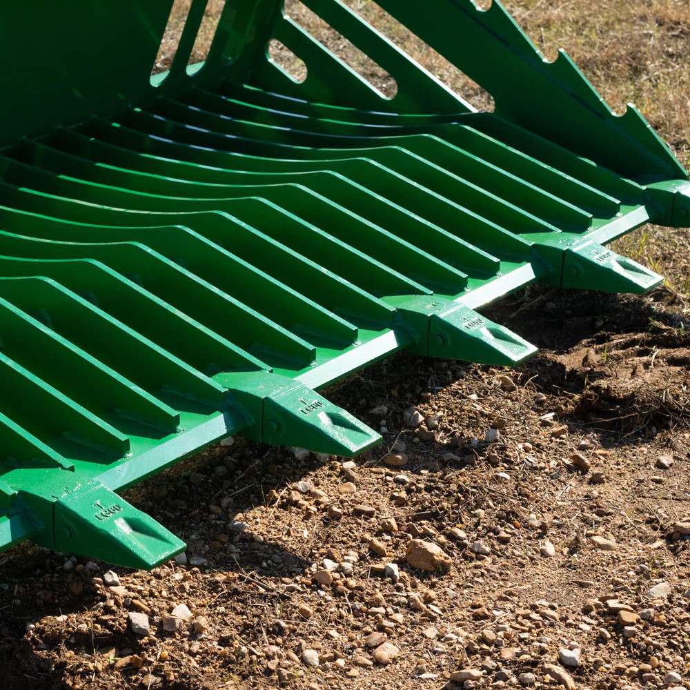 Titan Attachments 72in Fine Grade Skeleton Rock Bucket With Teeth Fits John Deer