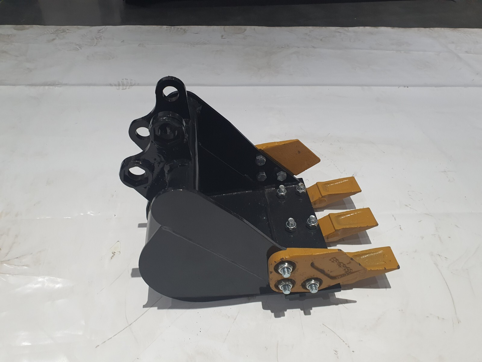 Agrotk 300MM Tooth Bucket Attachment for Mini Excavator Digger 2-Teeth Buckets