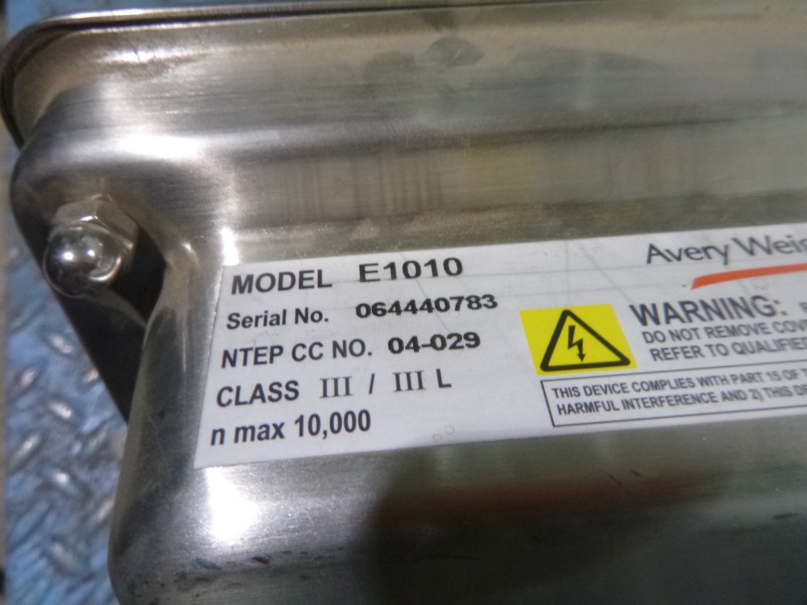 10,000 LB FLOOR SCALE LEGAL TRADE