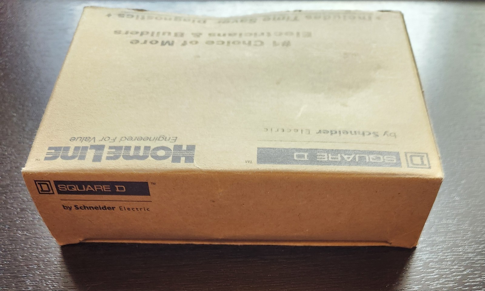 Square D Homeline 1 Pole 15A 120VAC Circuit Breaker – HOM115PCAFI – New Open Box