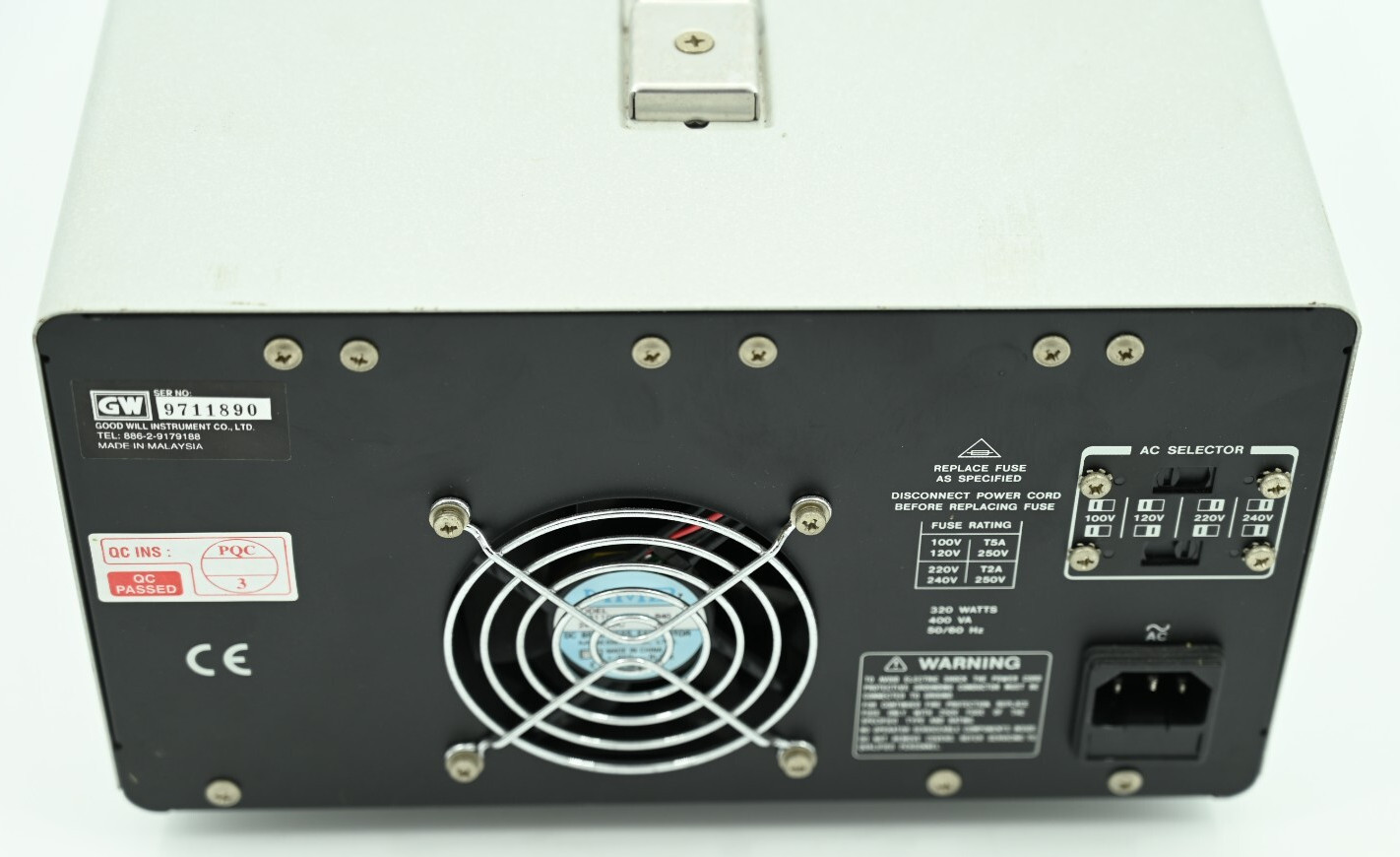 GW Instek GPC-3020 Triple Output DC Power Supply (2) 0-32V DC 2.2A +5vDC