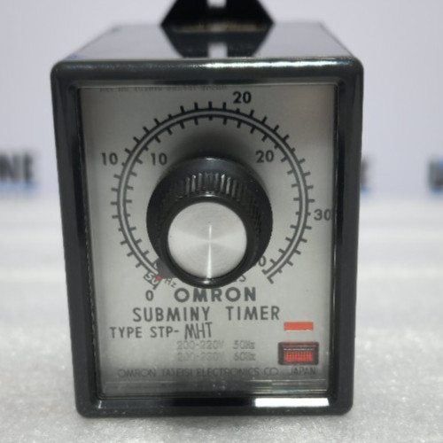 Omron STP-MHT Subminy Timer Relay 0-30Min 200VAC 8-Pin