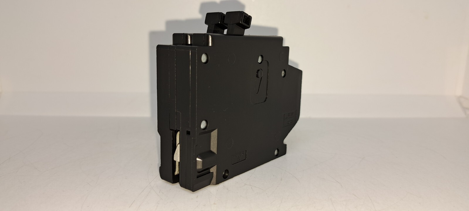 Challenger General Switch A2020 20 Amp Twin Tandem Single Pole A2020 Breaker