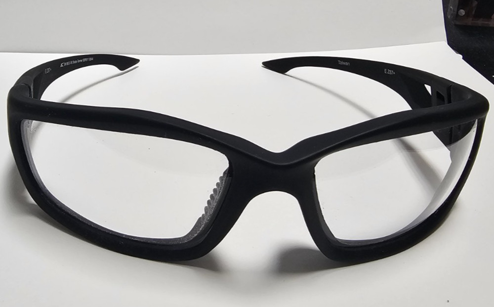 EDGE EYEWEAR Blade Runner Soft-Touch Matte Black Frame/Clear Vapor Shield Lenses