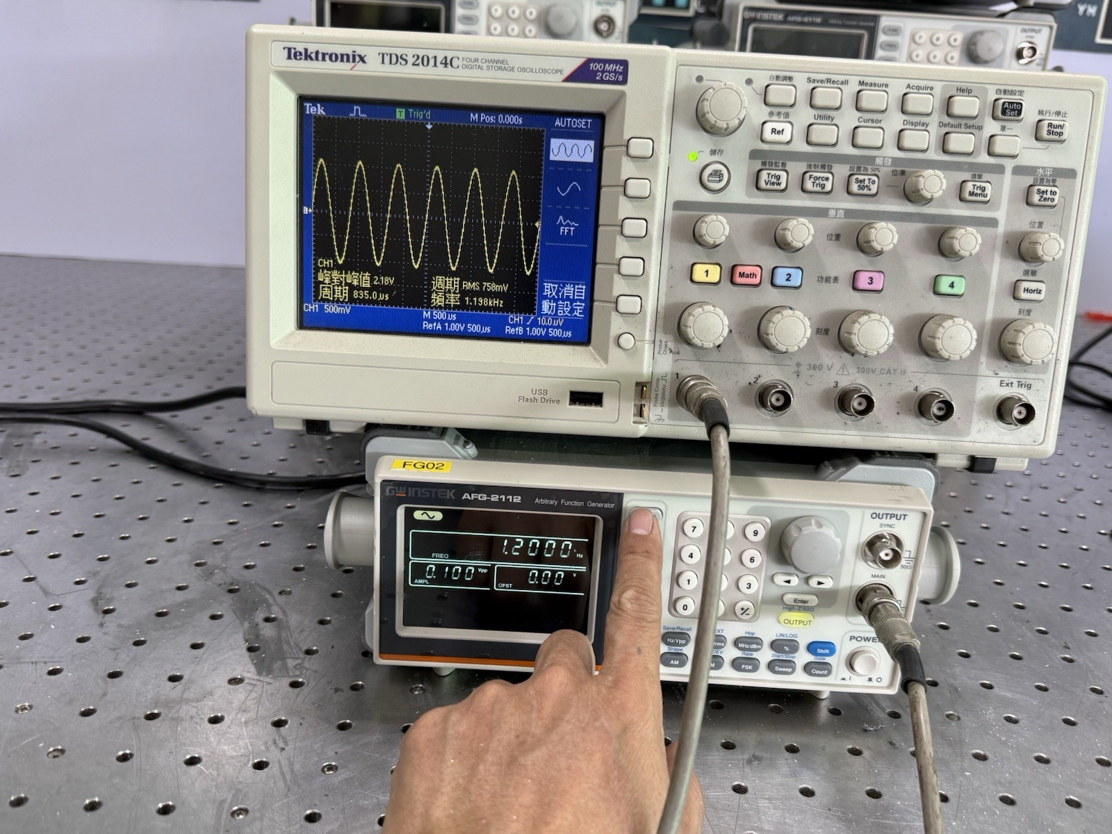 GW Instek AFG-2112 Arbitrary Function Generator Tested Output AS-IS