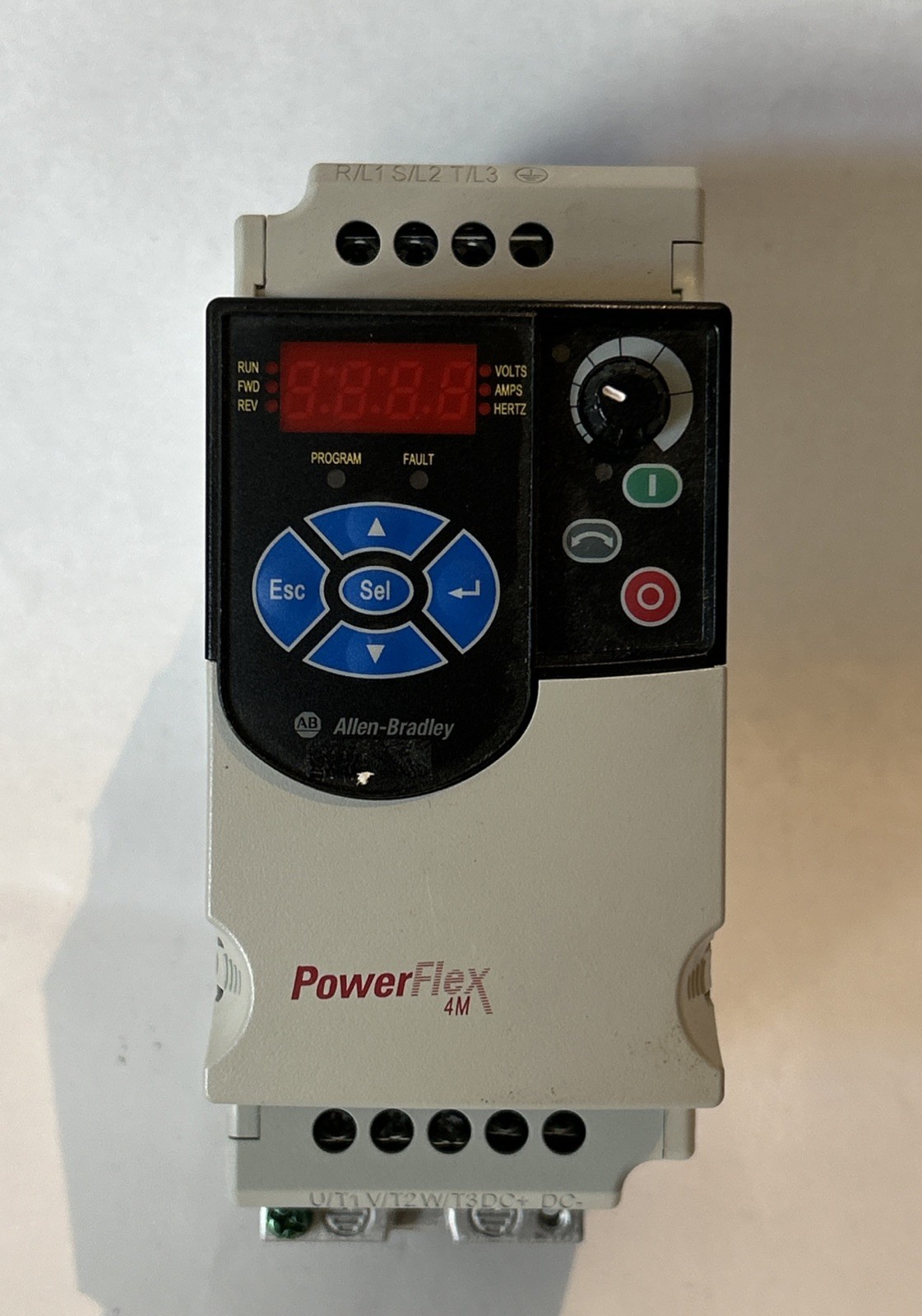 Allen-Bradley 22F-D1P5N113 PowerFlex 4M AC Drive, 460VAC, 1.5A, 0.5HP