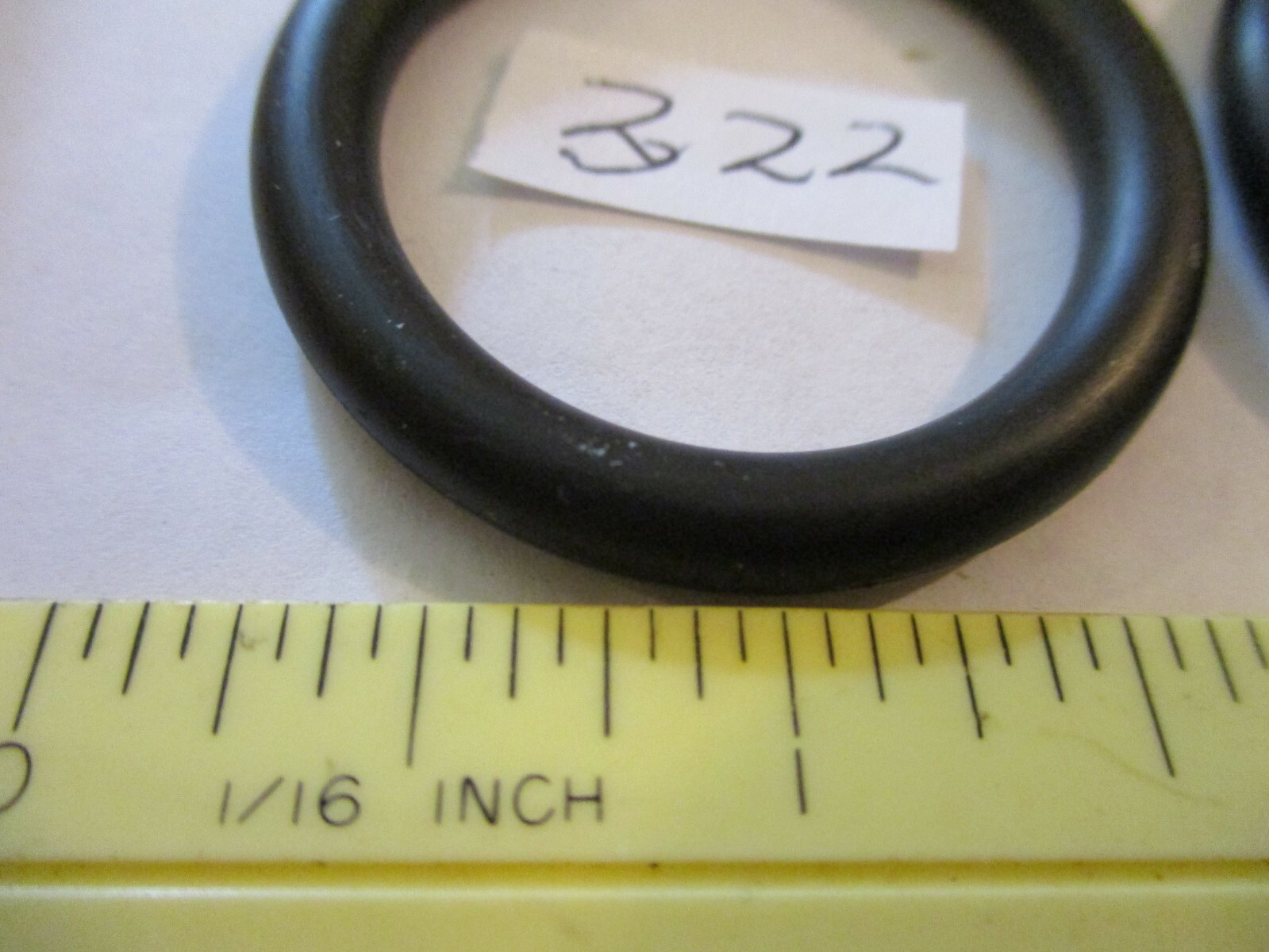 322 O-ring 1-1/4″ ID x 1-5/8″ OD x 3/16″ thick. Buna-70. Quan 5