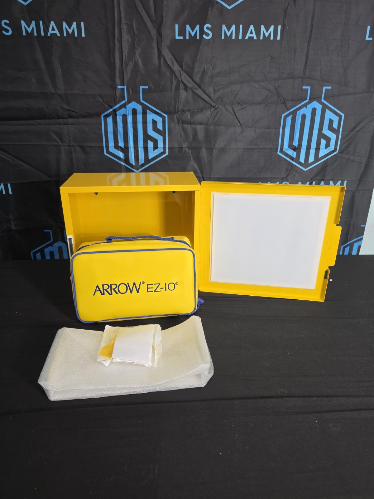 NEW Arrow EZ-IO LifeStart Cabinet And Bag Yellow