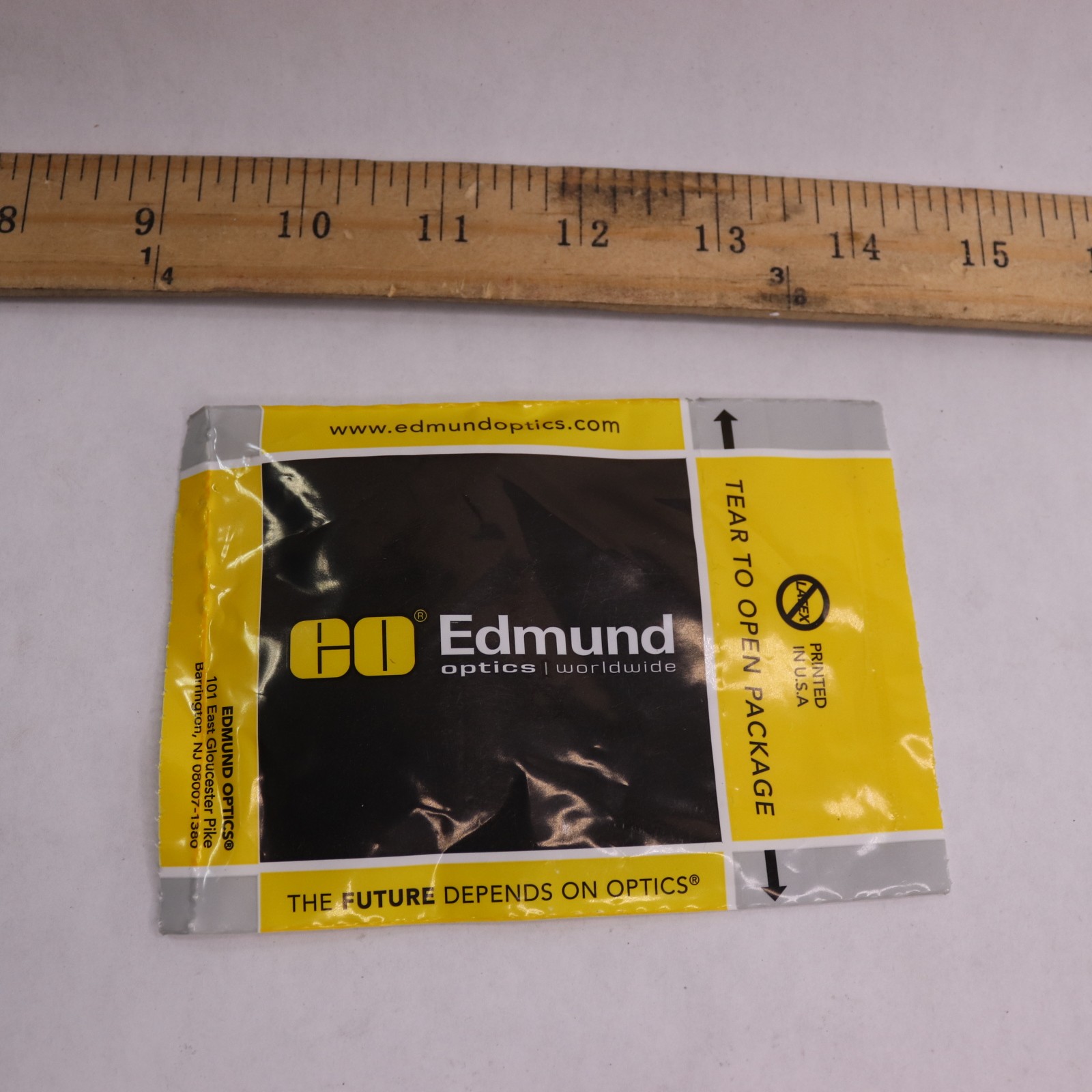 EO Edmund Protective Window Uncoated 10mm Diameter 32947