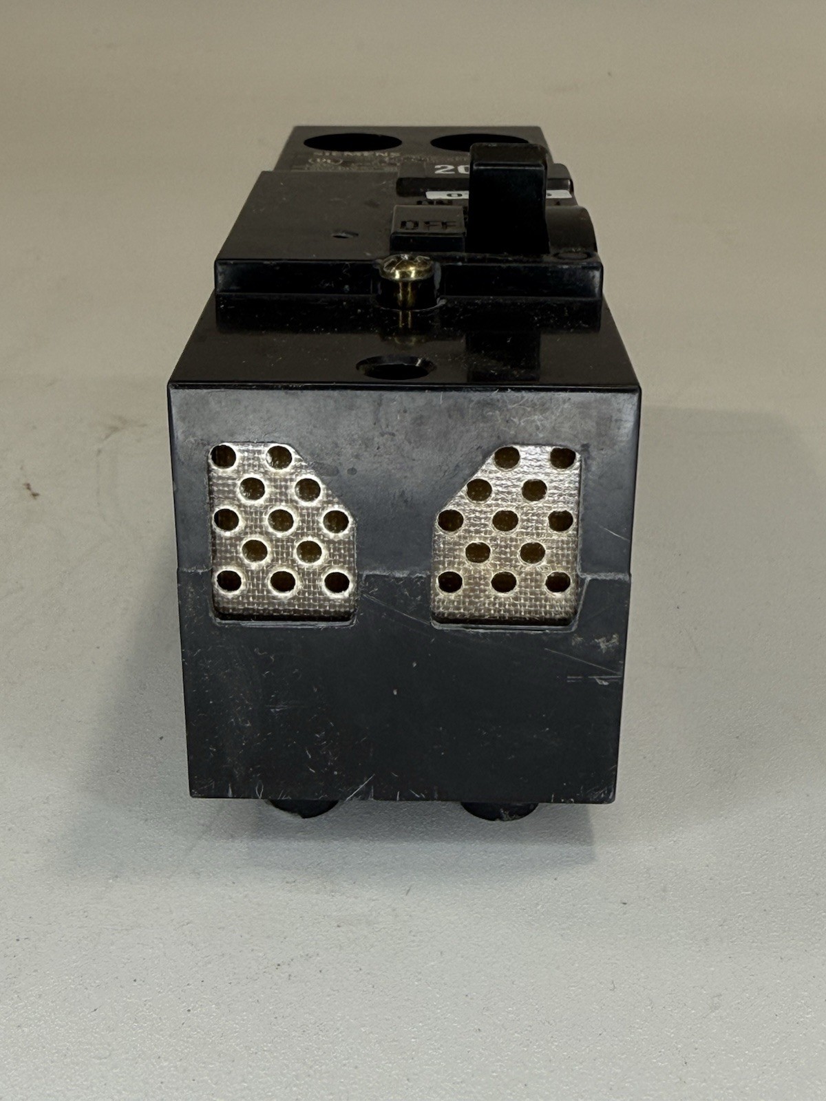 Siemens QN2200RH Main Circuit Breaker 200A 120V 240V 2 Pole QNRH
