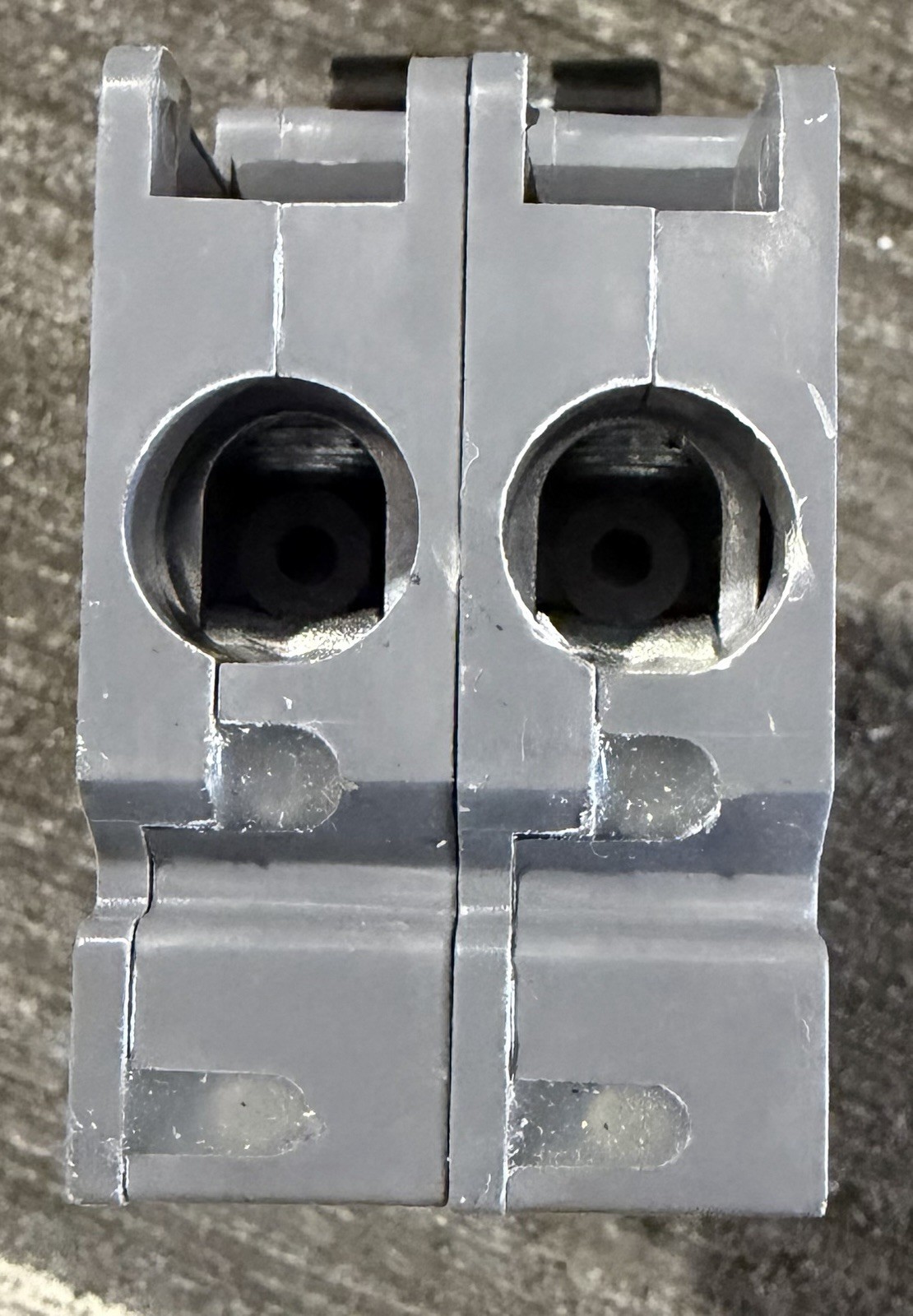 Connecticut Electric UBIZ2100-1 Zinsco 100 Amp 2 Pole Circuit Breaker 120/240V