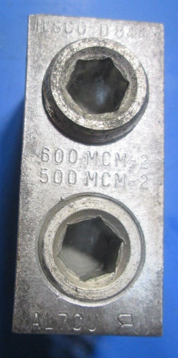 Ilsco D8449 Dual Parallel 600 MCM Copper or Aluminum bolt on Lug