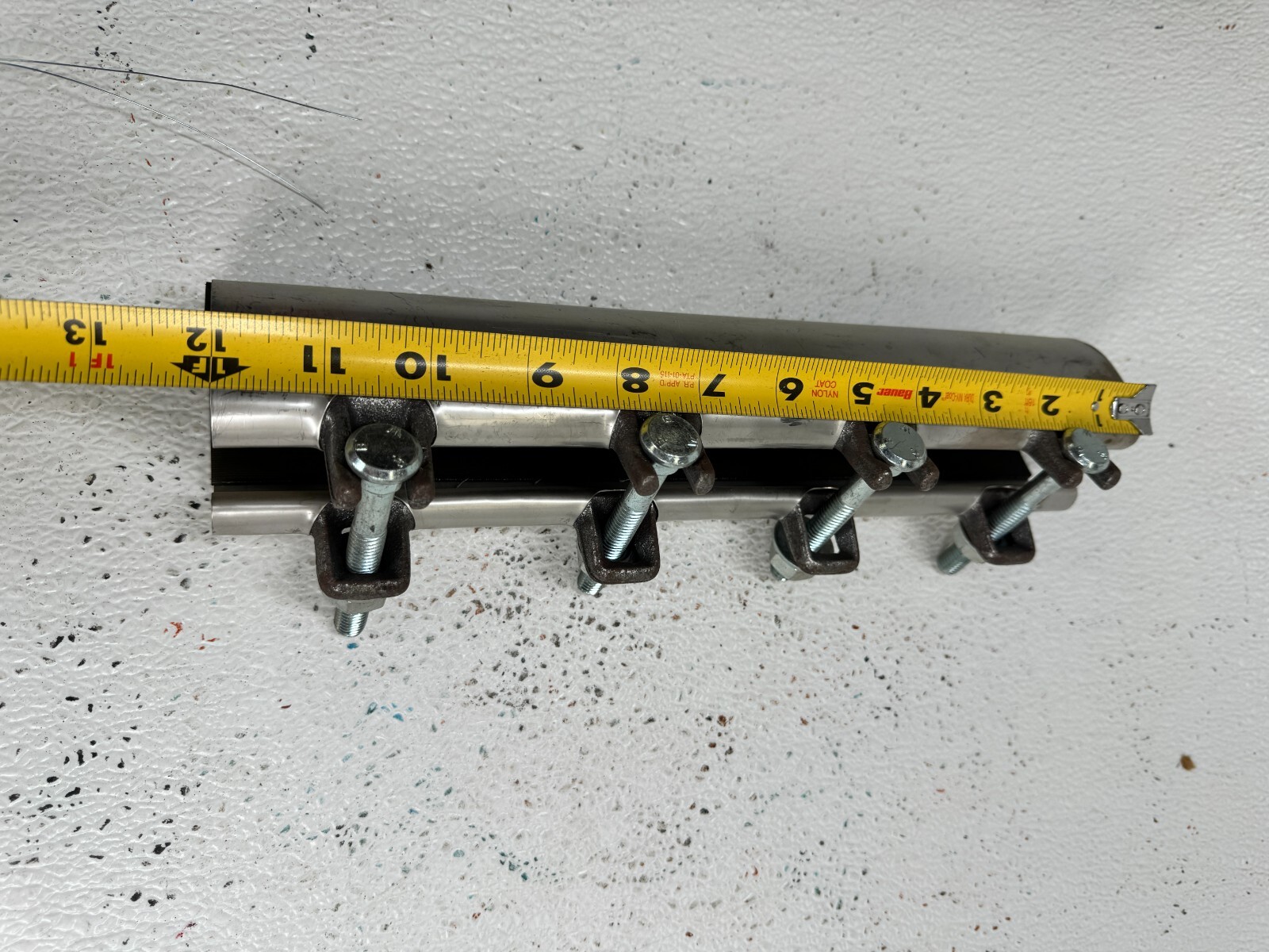 Pipe Repair Clamp 1-1/2″ (1.90 OD) x 12″ Long, Partial Coverage, Stainless Band