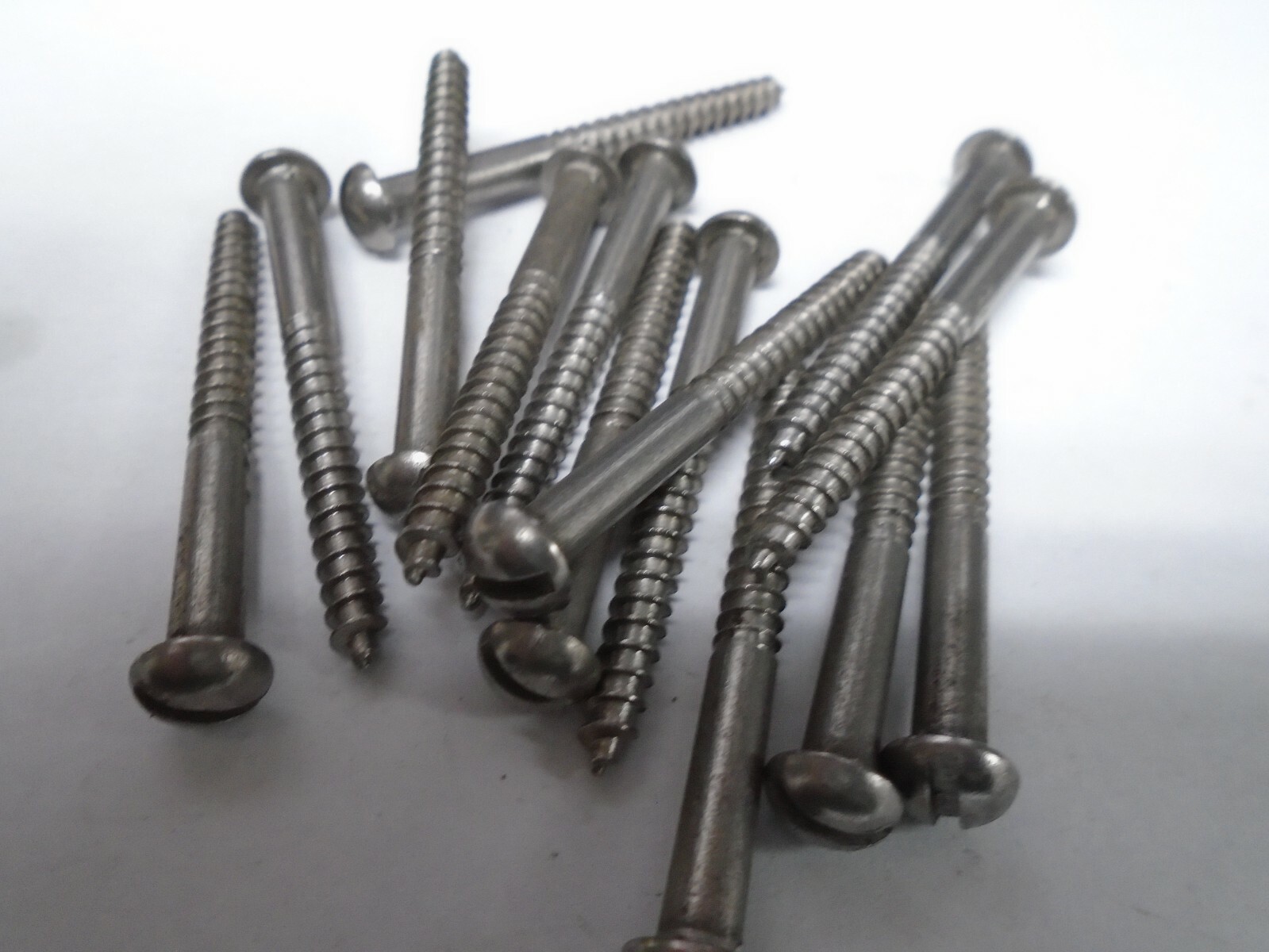 Wood Screws #8 x 1-3/4 Slotted Round Head Steel Lot of 100 #3019
