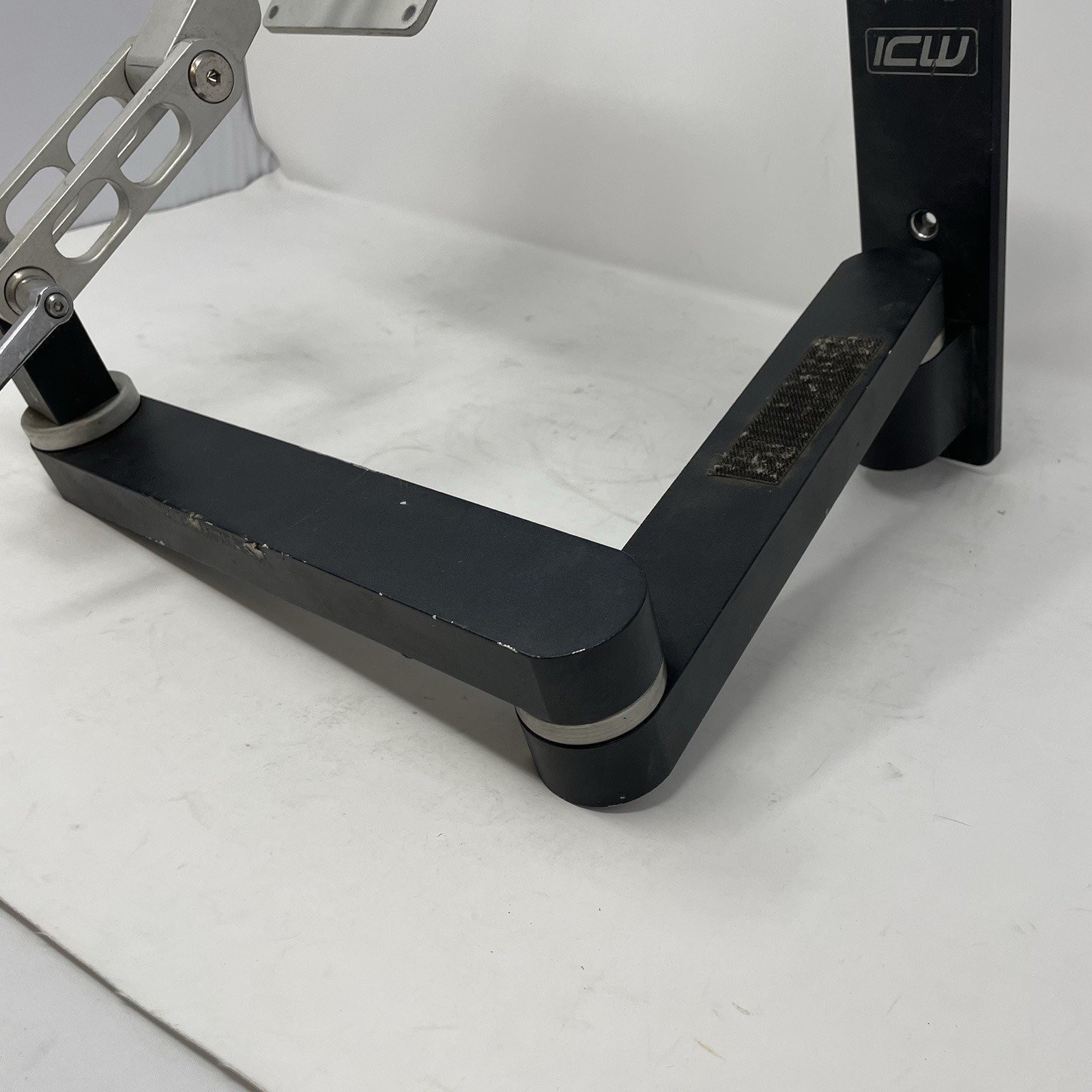 ICW Double Arm Monitor Mount Silver/Black